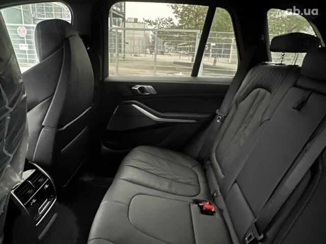 БМВ Х5, объемом двигателя 2.99 л и пробегом 0 тыс. км за 102855 $, фото 38 на Automoto.ua