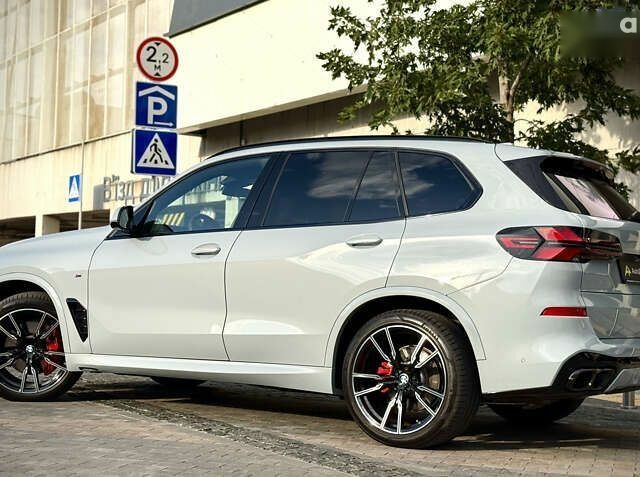 БМВ Х5, объемом двигателя 3 л и пробегом 5 тыс. км за 115900 $, фото 6 на Automoto.ua