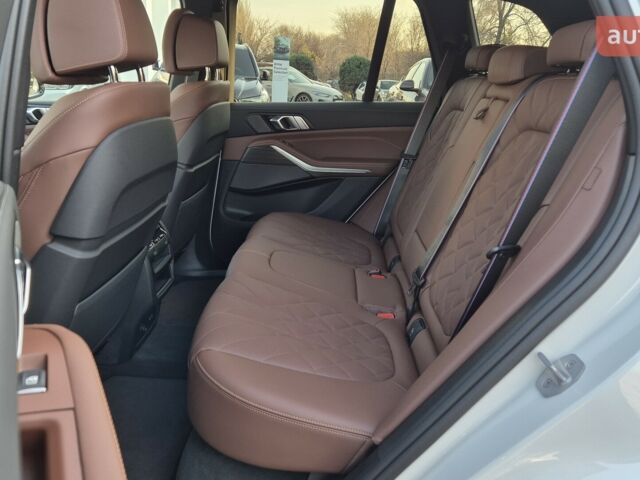 БМВ Х5, объемом двигателя 2.99 л и пробегом 0 тыс. км за 120375 $, фото 11 на Automoto.ua