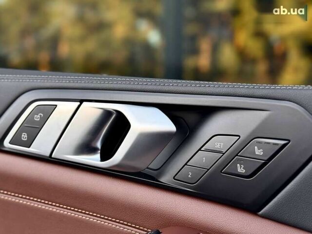 БМВ Х5, об'ємом двигуна 3 л та пробігом 1 тис. км за 148500 $, фото 27 на Automoto.ua