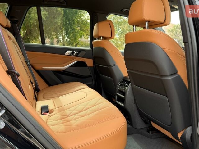БМВ Х5, объемом двигателя 2.99 л и пробегом 0 тыс. км за 121417 $, фото 13 на Automoto.ua
