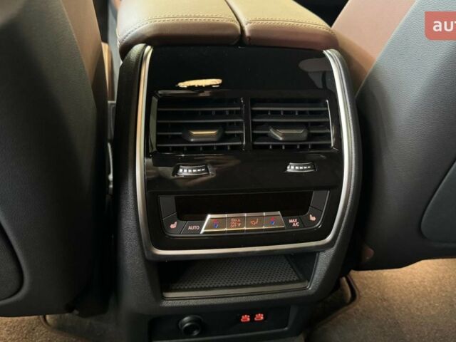 БМВ Х5, объемом двигателя 2.99 л и пробегом 0 тыс. км за 120604 $, фото 22 на Automoto.ua