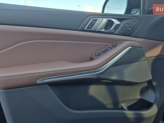 БМВ Х5, объемом двигателя 2.99 л и пробегом 0 тыс. км за 120827 $, фото 11 на Automoto.ua