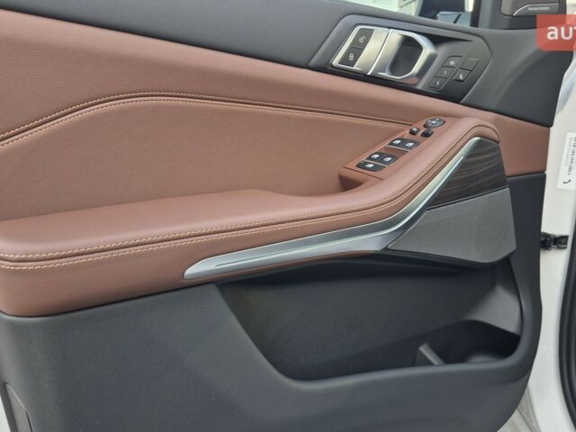 БМВ Х5, объемом двигателя 2.99 л и пробегом 0 тыс. км за 120375 $, фото 10 на Automoto.ua