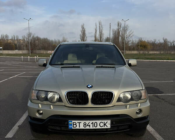 Желтый БМВ Х5, объемом двигателя 3 л и пробегом 380 тыс. км за 8999 $, фото 1 на Automoto.ua