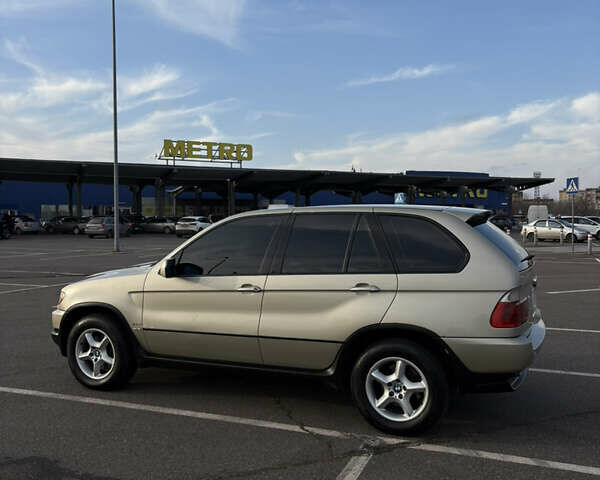 Желтый БМВ Х5, объемом двигателя 3 л и пробегом 380 тыс. км за 8999 $, фото 3 на Automoto.ua