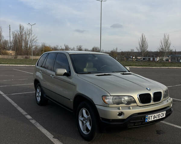 Желтый БМВ Х5, объемом двигателя 3 л и пробегом 380 тыс. км за 8999 $, фото 2 на Automoto.ua