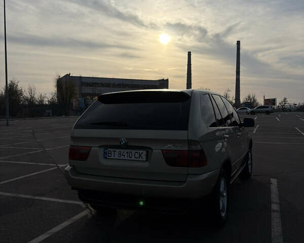 Желтый БМВ Х5, объемом двигателя 3 л и пробегом 380 тыс. км за 8999 $, фото 5 на Automoto.ua