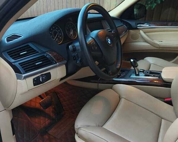 БМВ Х5 2011 в Кременчуге на Automoto.ua Желтый БМВ Х5, объемом двигателя 3 л и пробегом 230 тыс. км за 15000 $, фото 8 на Automoto.ua