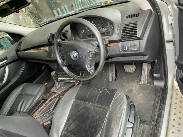 Серый БМВ Х5, объемом двигателя 3 л и пробегом 356 тыс. км за 2900 $, фото 2 на Automoto.ua