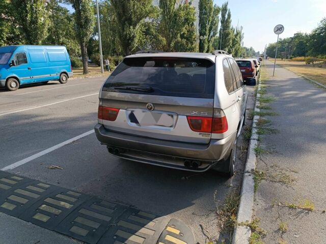 Сірий БМВ Х5, об'ємом двигуна 3 л та пробігом 260 тис. км за 4900 $, фото 5 на Automoto.ua