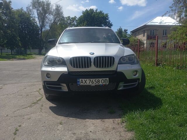 Сірий БМВ Х5, об'ємом двигуна 3 л та пробігом 209 тис. км за 10800 $, фото 1 на Automoto.ua
