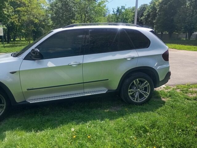 Сірий БМВ Х5, об'ємом двигуна 3 л та пробігом 209 тис. км за 10800 $, фото 2 на Automoto.ua