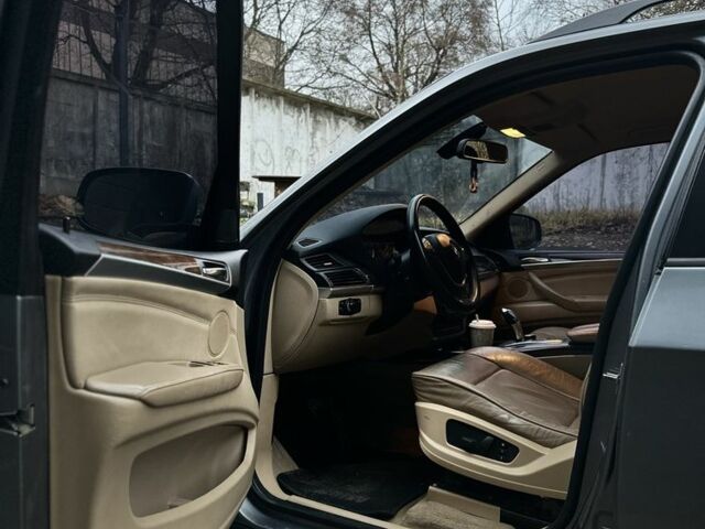 Сірий БМВ Х5, об'ємом двигуна 3 л та пробігом 340 тис. км за 7750 $, фото 12 на Automoto.ua