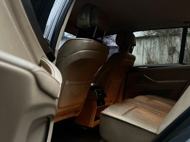 Сірий БМВ Х5, об'ємом двигуна 3 л та пробігом 340 тис. км за 7750 $, фото 13 на Automoto.ua