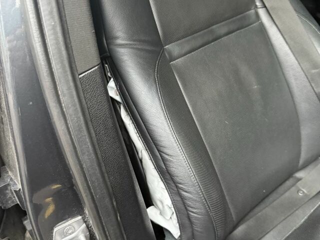 Серый БМВ Х5, объемом двигателя 0 л и пробегом 282 тыс. км за 12000 $, фото 7 на Automoto.ua