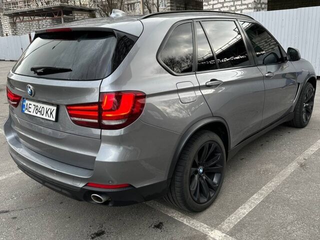 Сірий БМВ Х5, об'ємом двигуна 3 л та пробігом 0 тис. км за 27200 $, фото 4 на Automoto.ua