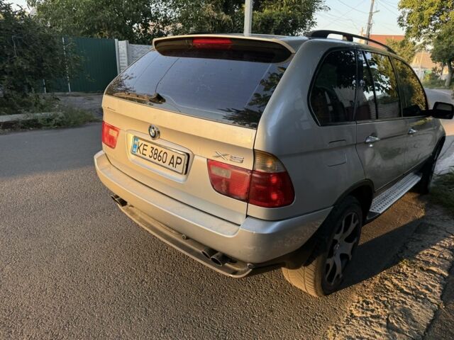 Серый БМВ Х5, объемом двигателя 4.4 л и пробегом 250 тыс. км за 7700 $, фото 1 на Automoto.ua