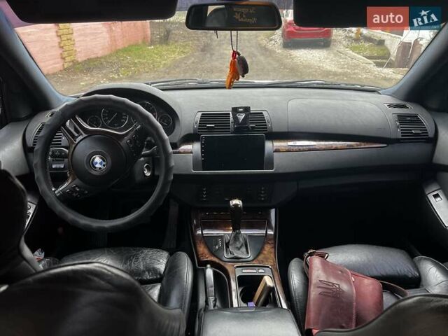 Сірий БМВ Х5, об'ємом двигуна 4.4 л та пробігом 300 тис. км за 7800 $, фото 4 на Automoto.ua