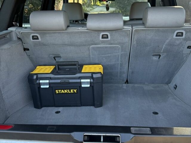 Серый БМВ Х5, объемом двигателя 4.4 л и пробегом 250 тыс. км за 7700 $, фото 16 на Automoto.ua