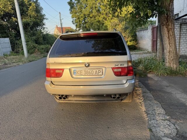 Серый БМВ Х5, объемом двигателя 4.4 л и пробегом 250 тыс. км за 7700 $, фото 21 на Automoto.ua