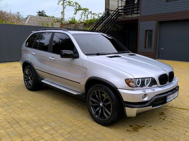Сірий БМВ Х5, об'ємом двигуна 4.4 л та пробігом 250 тис. км за 8500 $, фото 9 на Automoto.ua