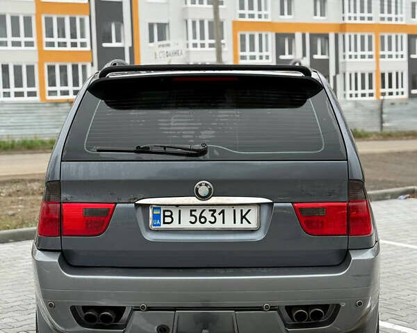 Серый БМВ Х5, объемом двигателя 4.4 л и пробегом 360 тыс. км за 5500 $, фото 1 на Automoto.ua