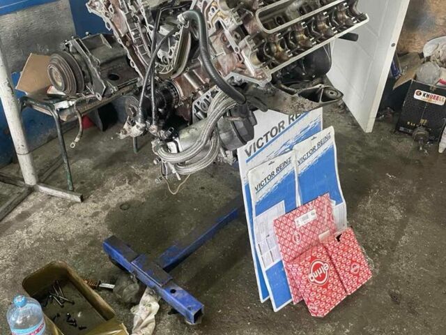 Серый БМВ Х5, объемом двигателя 4.4 л и пробегом 230 тыс. км за 4800 $, фото 9 на Automoto.ua