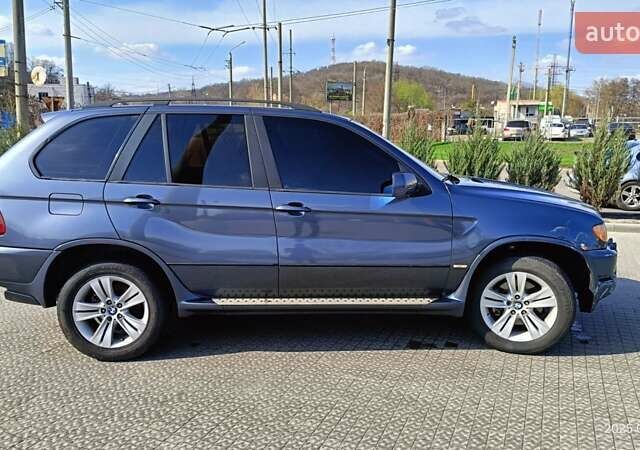 Серый БМВ Х5, объемом двигателя 3 л и пробегом 432 тыс. км за 8500 $, фото 3 на Automoto.ua