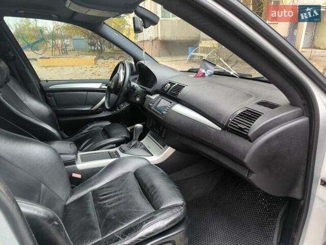 Сірий БМВ Х5, об'ємом двигуна 2.93 л та пробігом 444 тис. км за 9100 $, фото 5 на Automoto.ua
