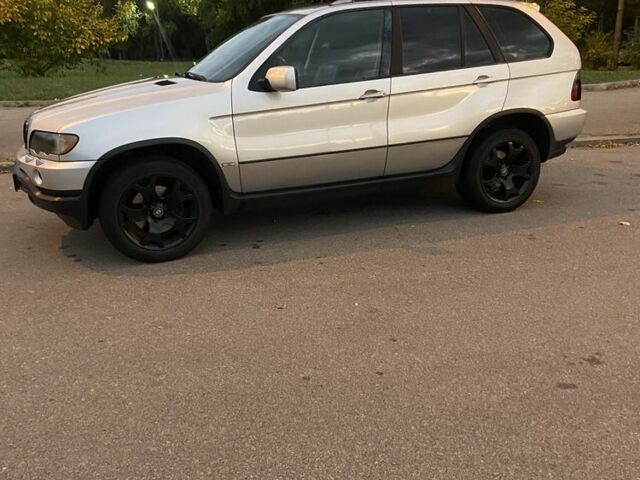 Серый БМВ Х5, объемом двигателя 3 л и пробегом 345 тыс. км за 6100 $, фото 1 на Automoto.ua