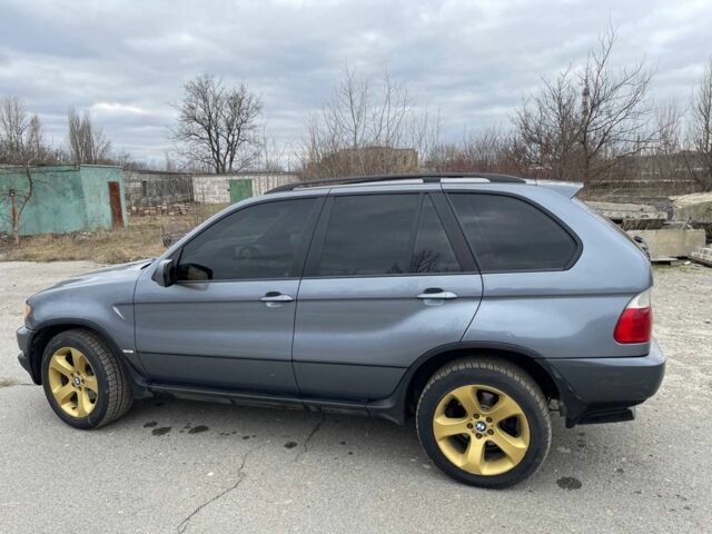 Серый БМВ Х5, объемом двигателя 3 л и пробегом 160 тыс. км за 7600 $, фото 1 на Automoto.ua