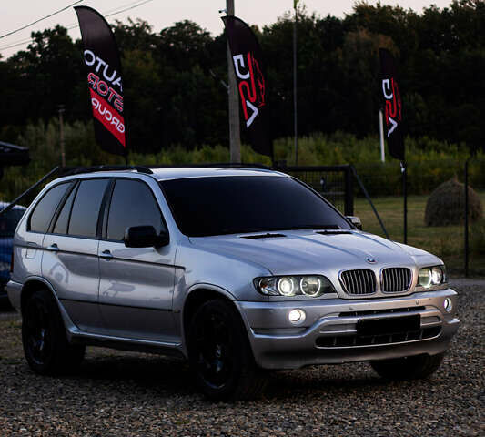 Серый БМВ Х5, объемом двигателя 3 л и пробегом 424 тыс. км за 6400 $, фото 1 на Automoto.ua