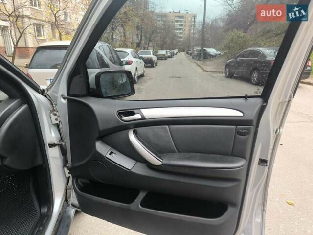 Сірий БМВ Х5, об'ємом двигуна 2.93 л та пробігом 444 тис. км за 9100 $, фото 6 на Automoto.ua