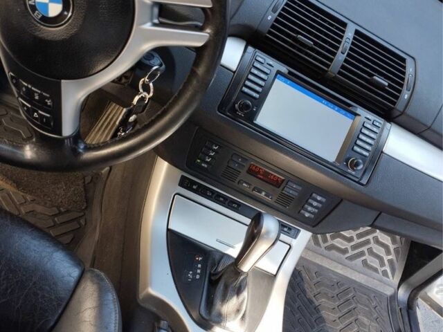 Серый БМВ Х5, объемом двигателя 3 л и пробегом 350 тыс. км за 4500 $, фото 6 на Automoto.ua