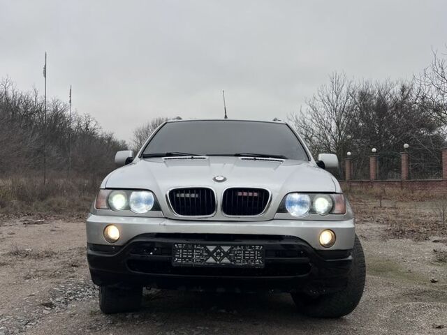 Сірий БМВ Х5, об'ємом двигуна 3 л та пробігом 377 тис. км за 4500 $, фото 2 на Automoto.ua