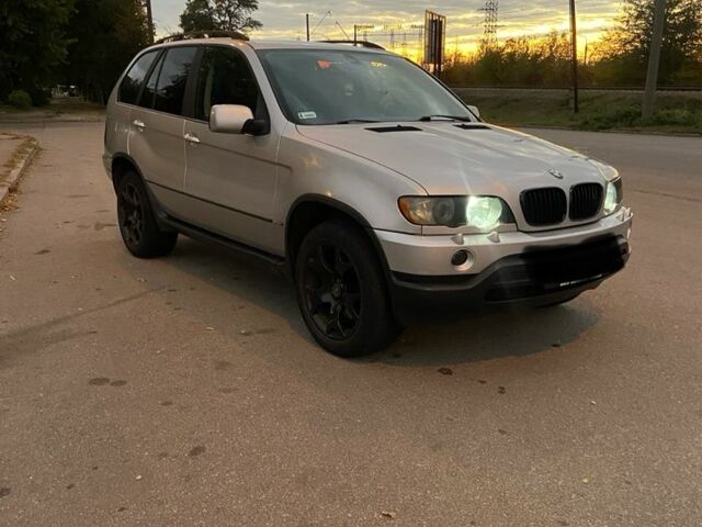 Серый БМВ Х5, объемом двигателя 3 л и пробегом 345 тыс. км за 6100 $, фото 2 на Automoto.ua