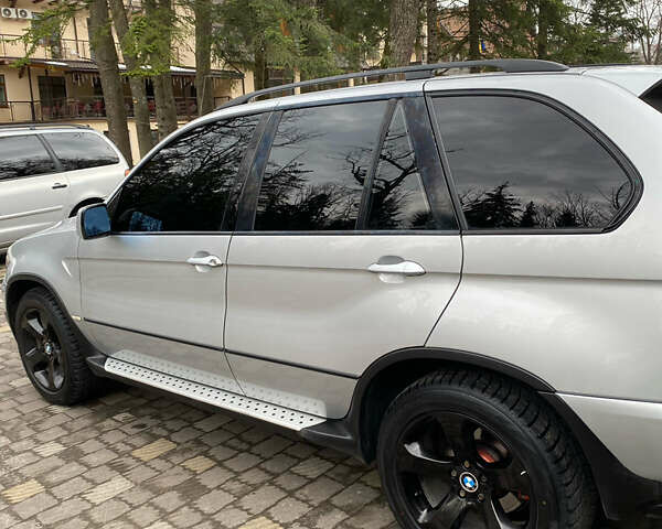 Сірий БМВ Х5, об'ємом двигуна 4.4 л та пробігом 217 тис. км за 8000 $, фото 2 на Automoto.ua