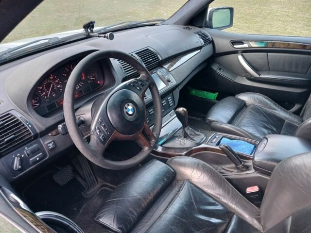 Сірий БМВ Х5, об'ємом двигуна 0 л та пробігом 300 тис. км за 7000 $, фото 7 на Automoto.ua