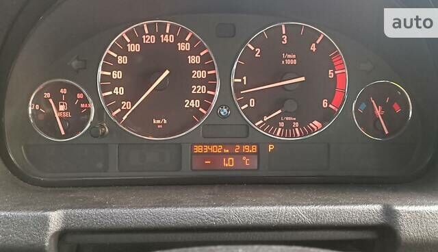 Серый БМВ Х5, объемом двигателя 3 л и пробегом 380 тыс. км за 10600 $, фото 40 на Automoto.ua