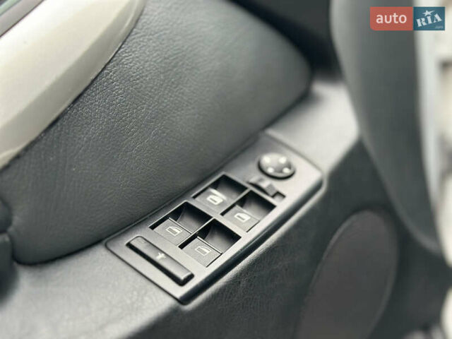 Серый БМВ Х5, объемом двигателя 2.98 л и пробегом 390 тыс. км за 6999 $, фото 13 на Automoto.ua