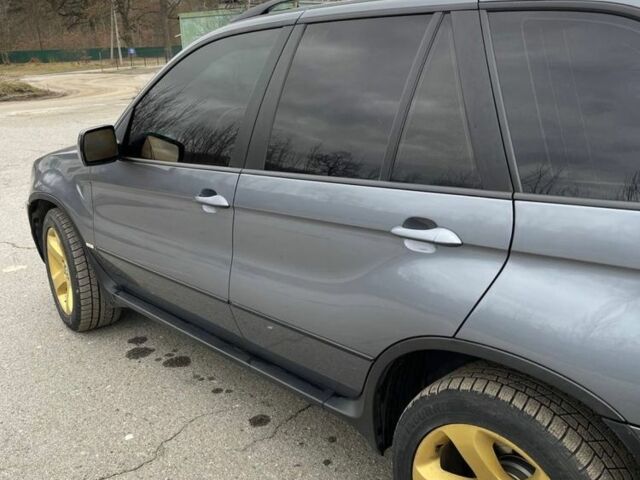 Серый БМВ Х5, объемом двигателя 3 л и пробегом 160 тыс. км за 7600 $, фото 4 на Automoto.ua
