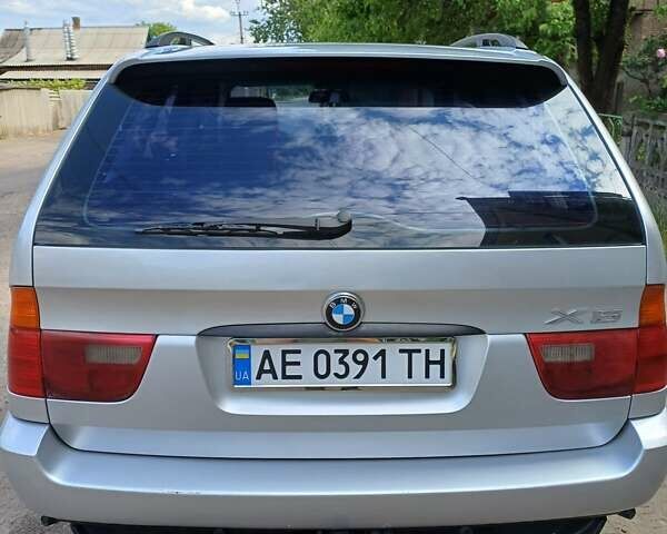 Серый БМВ Х5, объемом двигателя 0 л и пробегом 396 тыс. км за 9700 $, фото 1 на Automoto.ua