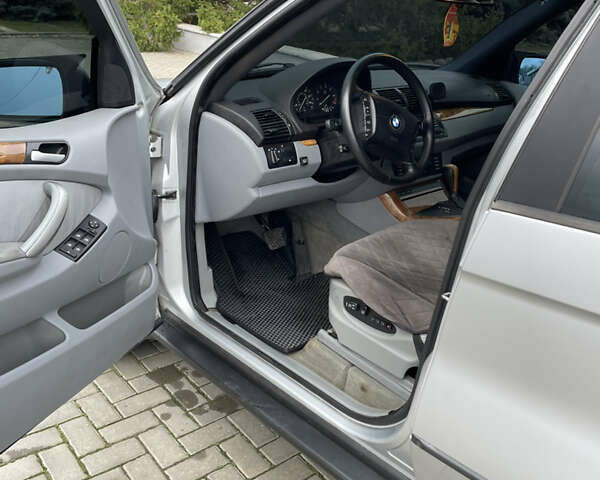 Серый БМВ Х5, объемом двигателя 3 л и пробегом 371 тыс. км за 7499 $, фото 12 на Automoto.ua