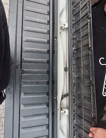 Серый БМВ Х5, объемом двигателя 4.4 л и пробегом 330 тыс. км за 8000 $, фото 6 на Automoto.ua