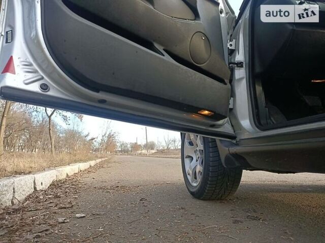 Серый БМВ Х5, объемом двигателя 3 л и пробегом 380 тыс. км за 10600 $, фото 20 на Automoto.ua