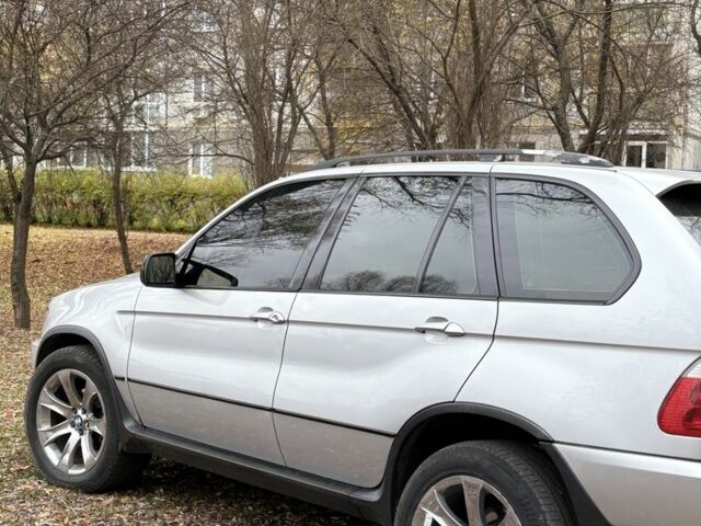 Сірий БМВ Х5, об'ємом двигуна 4.4 л та пробігом 451 тис. км за 6000 $, фото 2 на Automoto.ua