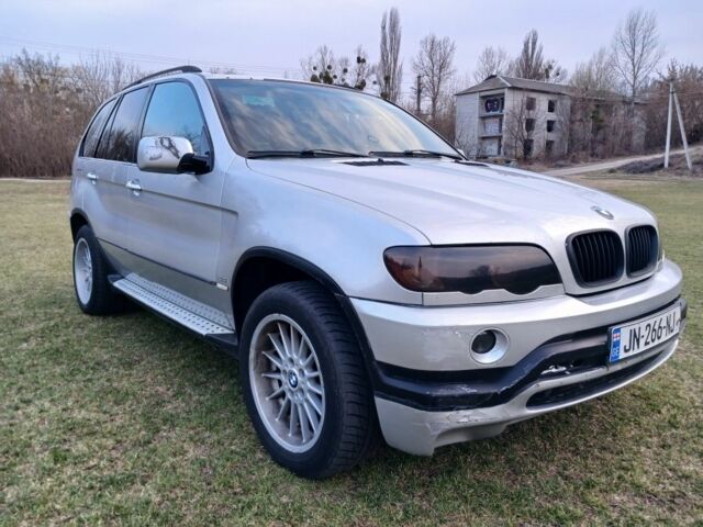 Сірий БМВ Х5, об'ємом двигуна 0 л та пробігом 300 тис. км за 7000 $, фото 1 на Automoto.ua