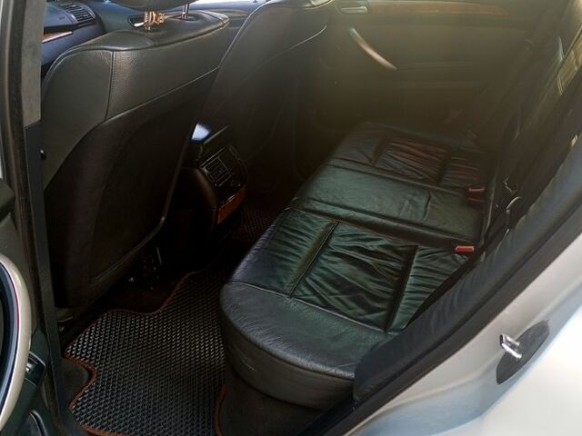 Сірий БМВ Х5, об'ємом двигуна 3 л та пробігом 400 тис. км за 7000 $, фото 8 на Automoto.ua