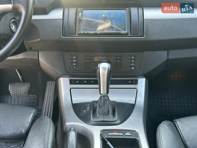 Серый БМВ Х5, объемом двигателя 2.93 л и пробегом 350 тыс. км за 6950 $, фото 12 на Automoto.ua